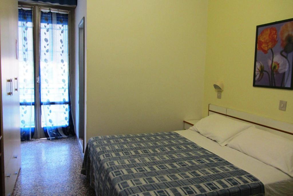 Hotel Toledo Rimini Exterior photo