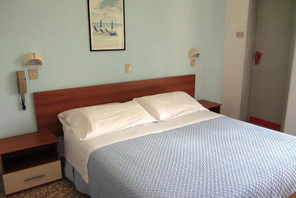 Hotel Toledo Rimini Exterior photo